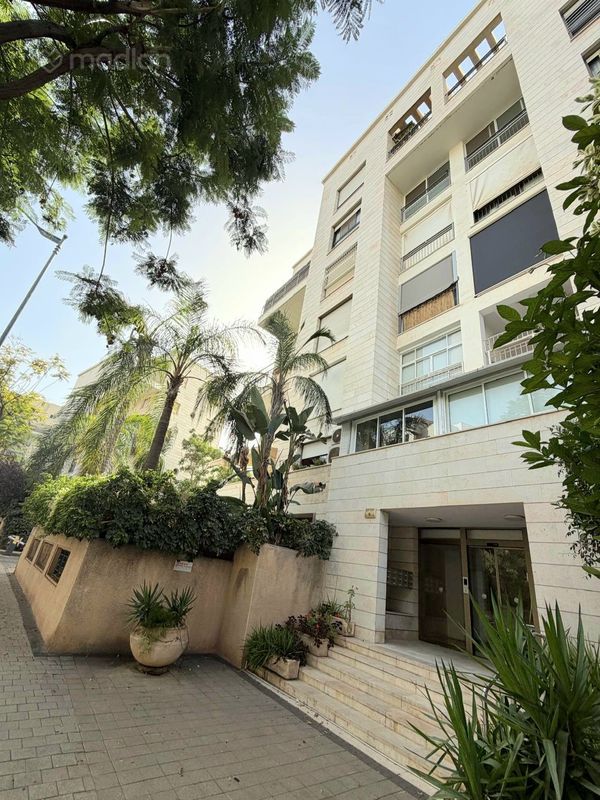 זכרון יעקב 40, אם המושבות הותיקה, פתח תקווה