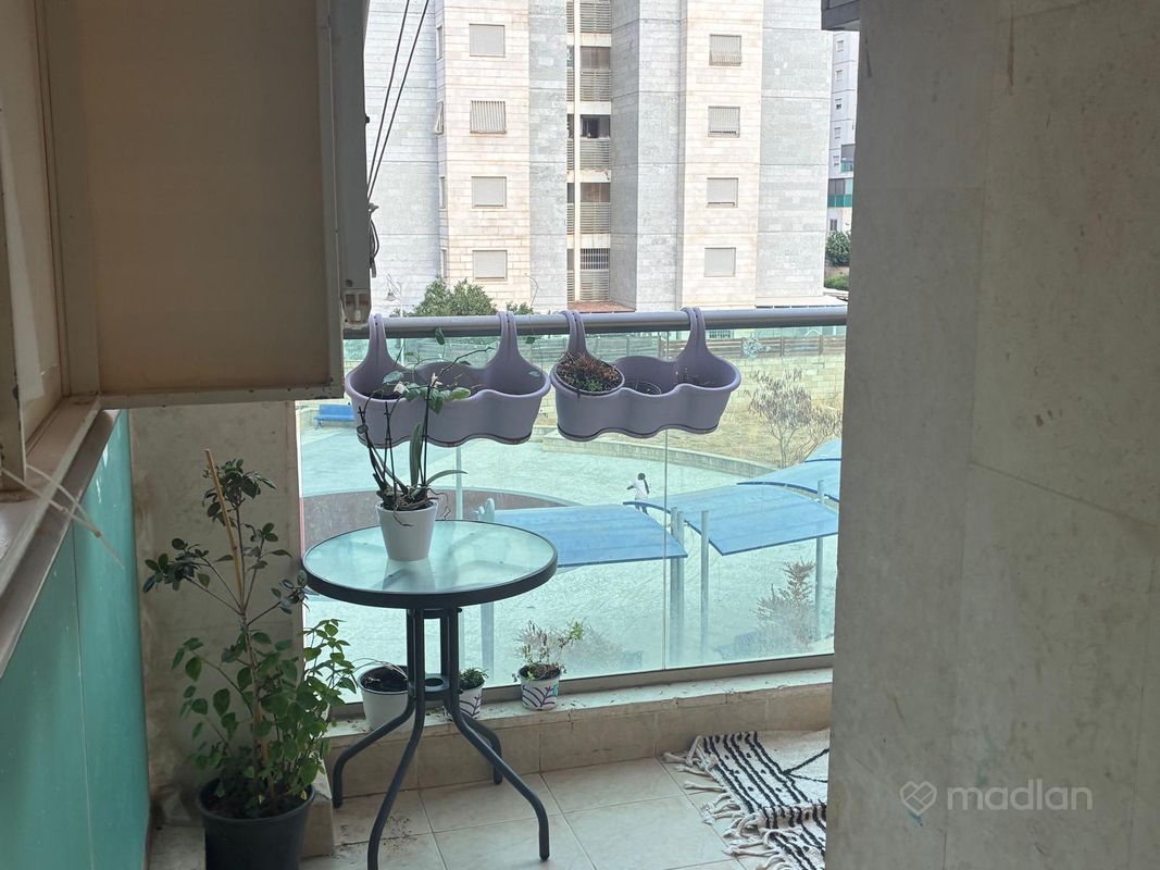 גלוסקא 15, משכנות המוסיקה, ראש העין