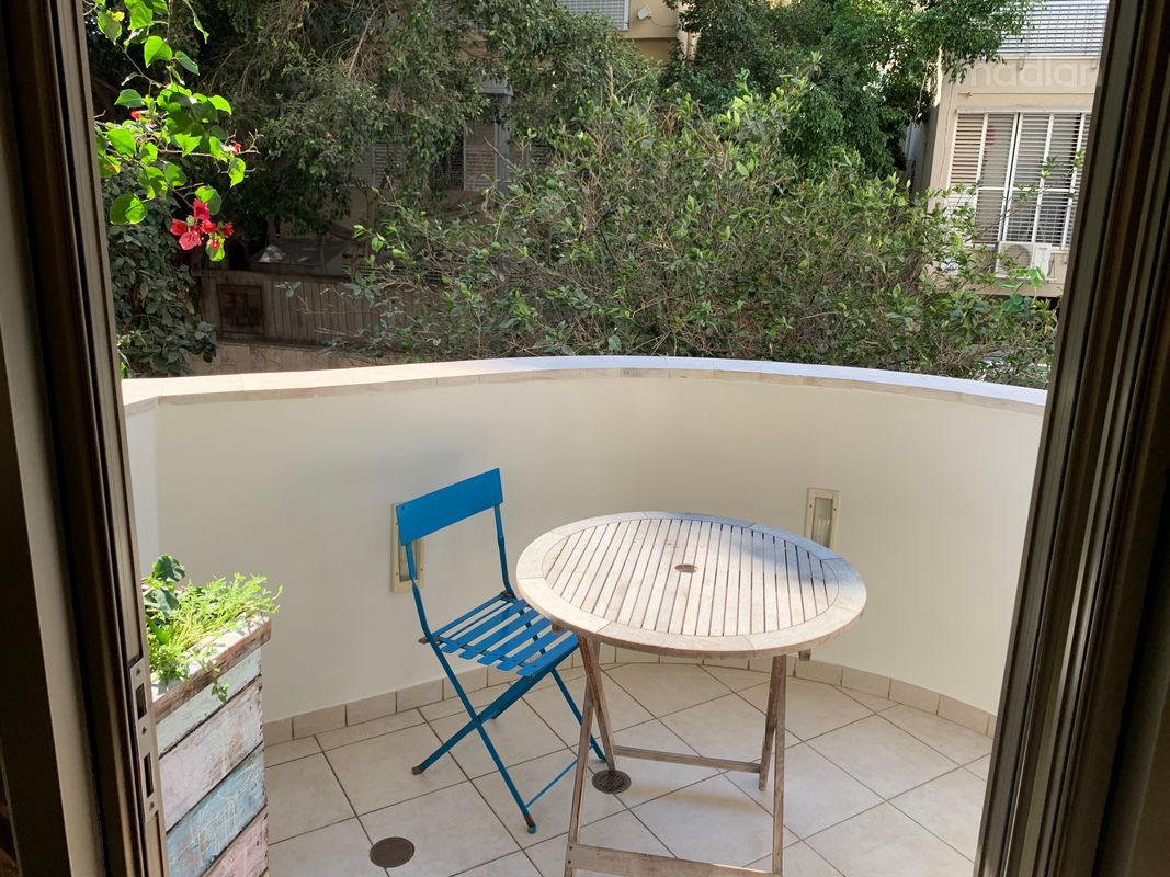 יחזקאל 18, הצפון הישן החלק הצפוני, תל אביב יפו