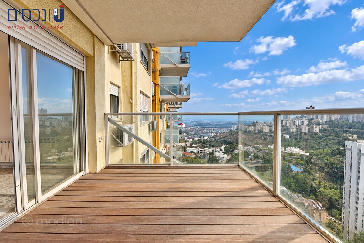 ליאון בלום 32, רמת הדר, חיפה