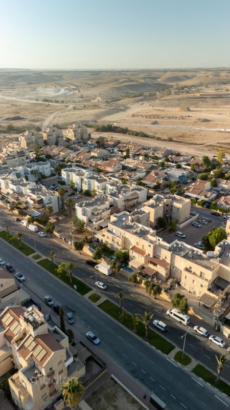 אהרון מסקין , נווה מנחם (נחל עשן), באר שבע