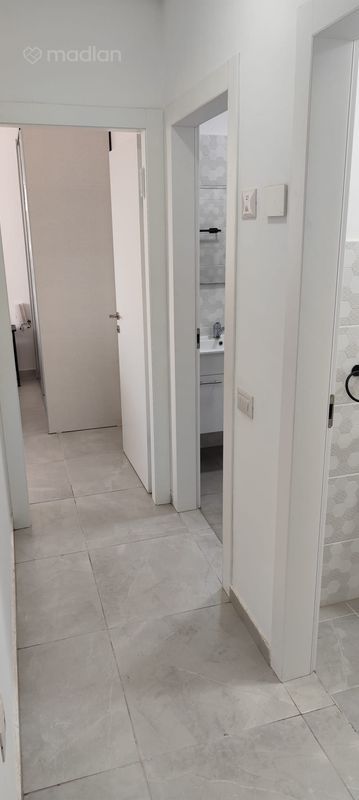 יצחק שמיר 15, נווה שרון, נתיבות
