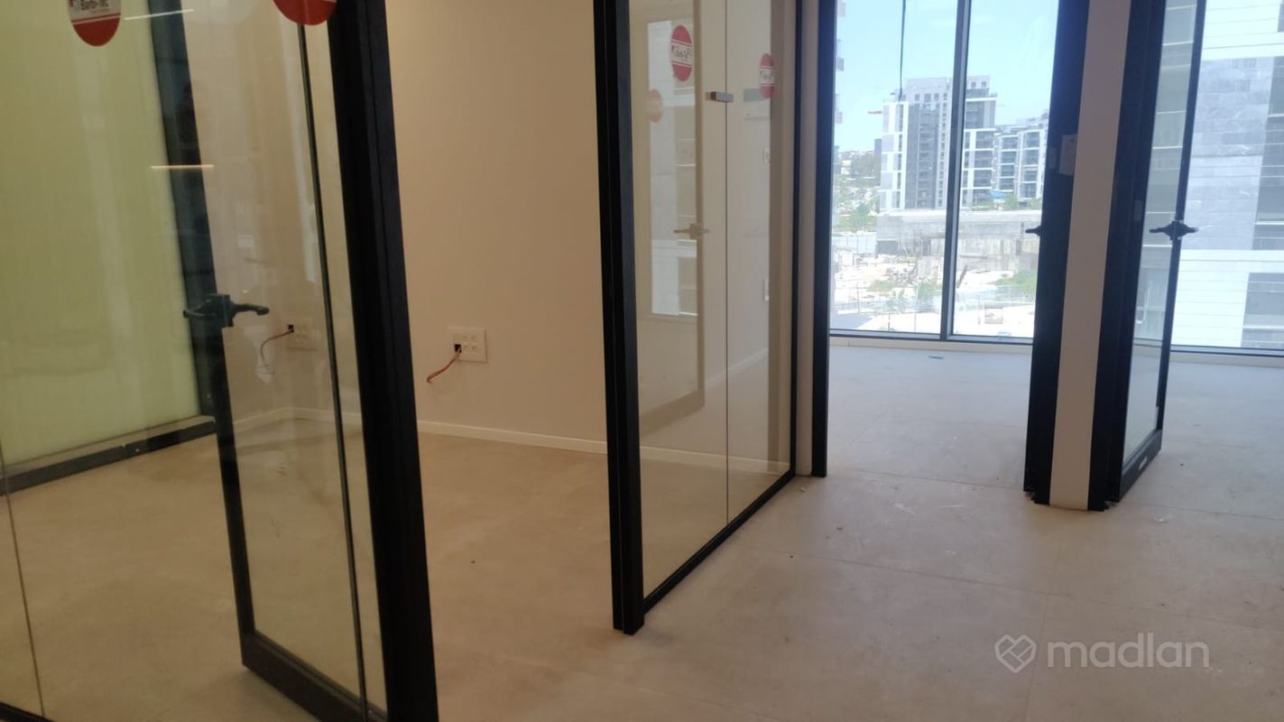 כרמל 13, בית בפארק, אור יהודה