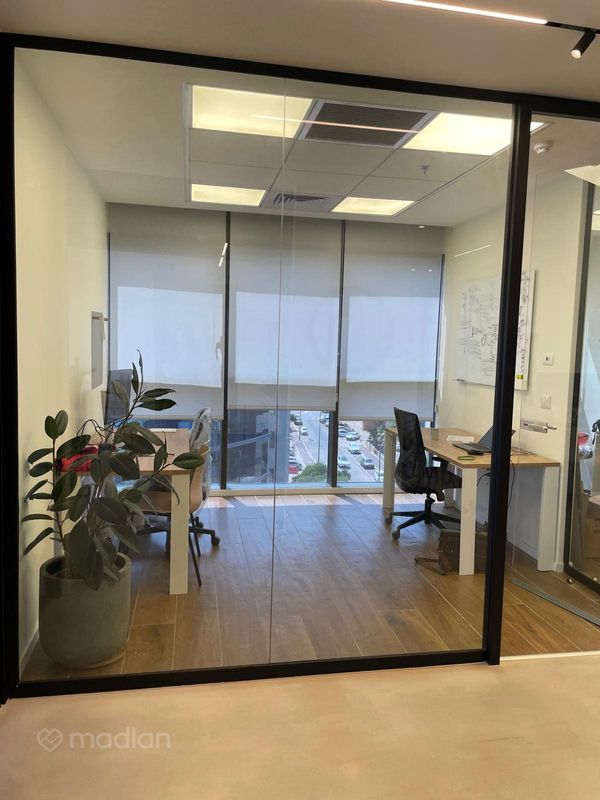 נגר 24, אזור תעשיה נווה נאמן, הוד השרון