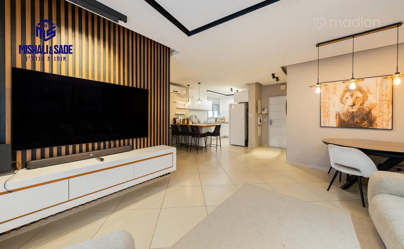 חטיבת הנח"ל 10, מרכז העיר, חדרה
