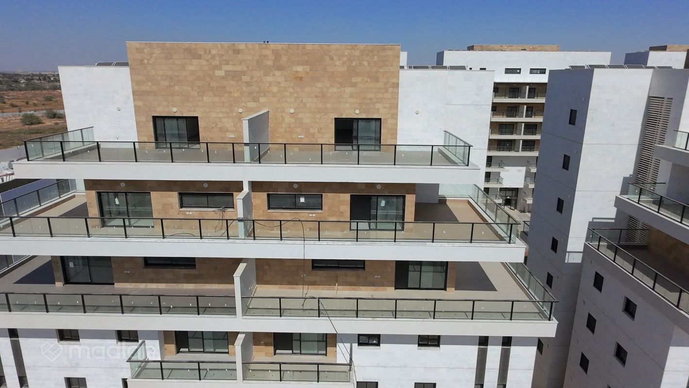 נחל שרשרת 43, אפיקי הנחל, אופקים