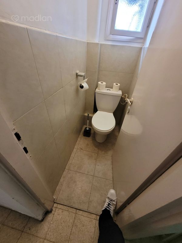 דבורה ברון 6, כצנלסון, ראשון לציון