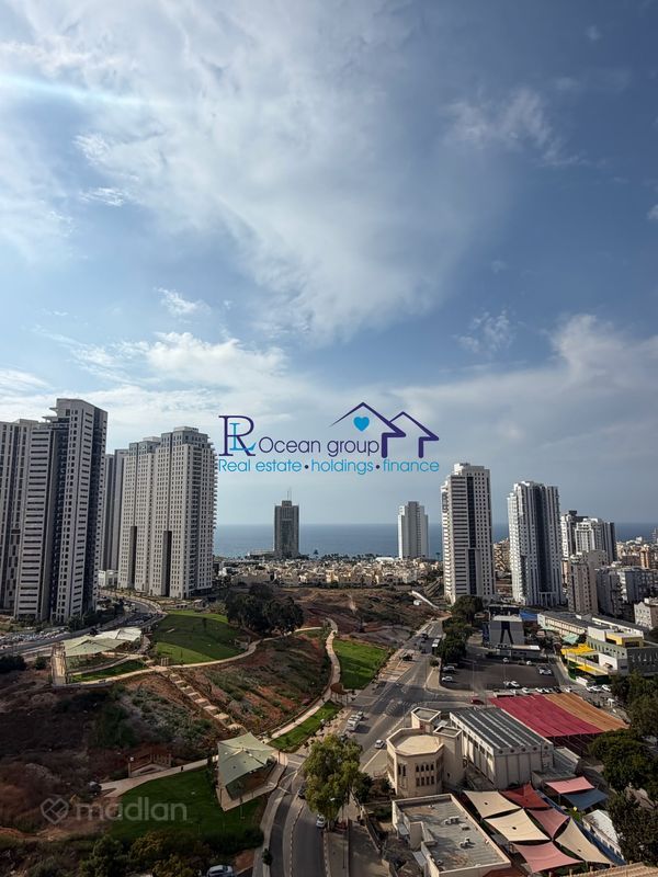 שדרות בנימין 90, פארק הים, נתניה