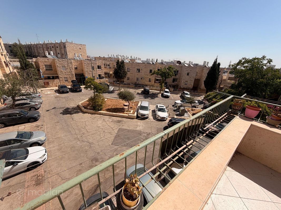 צאלים 19, גילה, ירושלים