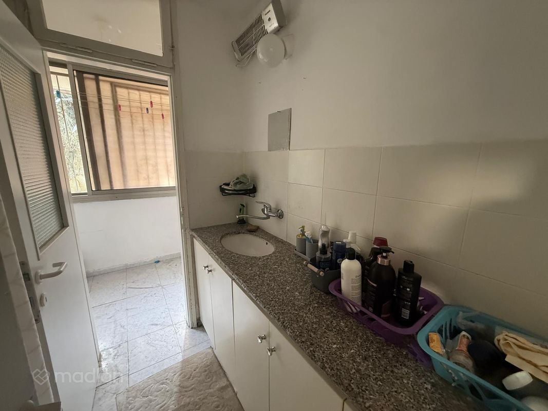מעלה הגיבורים 3, בן דור, נשר