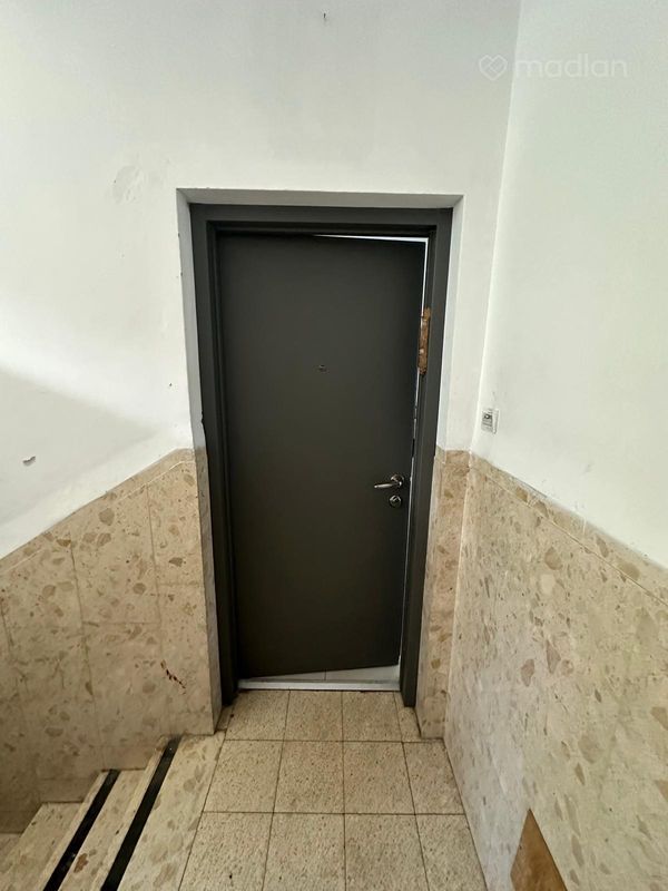 החצב 4, רמות יצחק, נשר