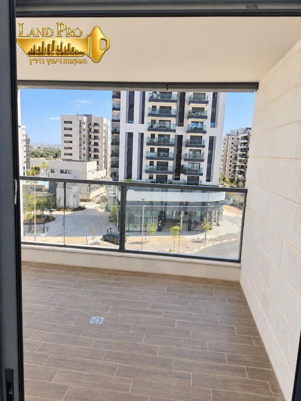 נוריות, ראשון לציון
