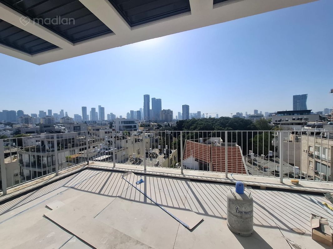 עמוס , הצפון הישן החלק הצפוני, תל אביב יפו