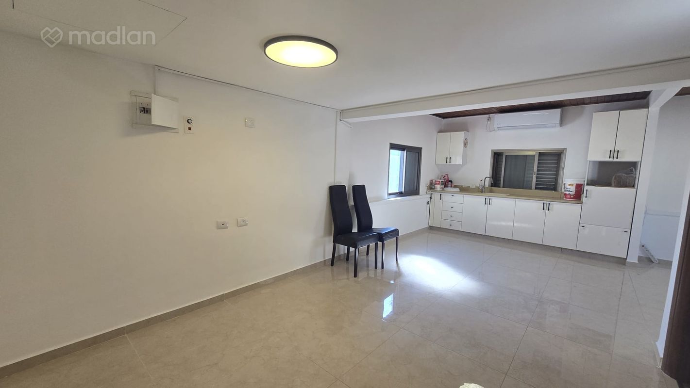 סטרומה , גבעת כצנלסון, גבעת שרת וקרית עשור, נהריה