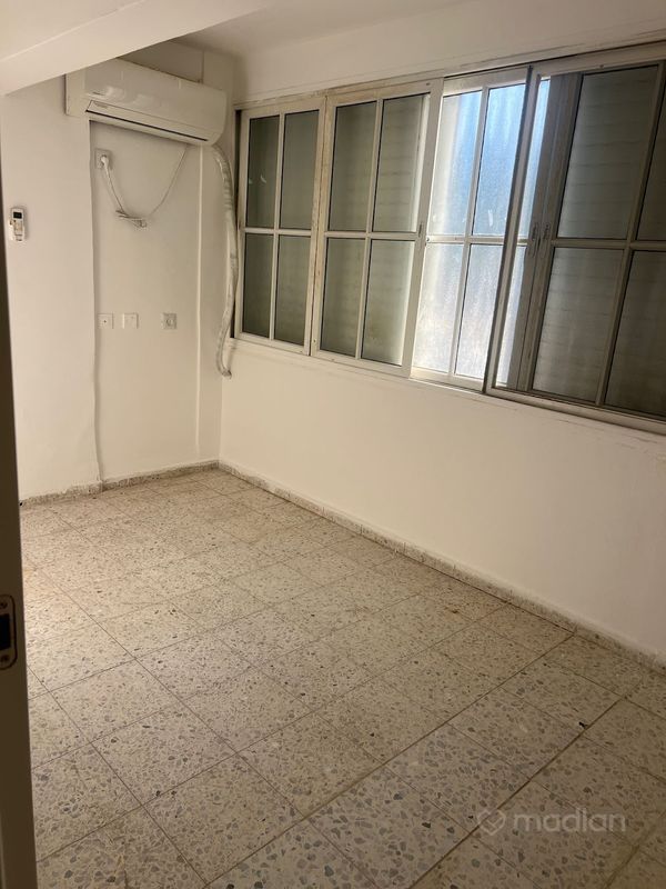 זבוטינסקי 58, שכונה ג, באר שבע