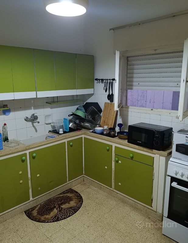 סמולנסקין 14, אחוזה, חיפה