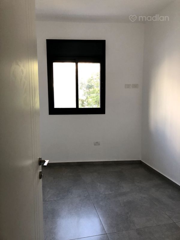 החיצון 3, שכונת הראשונים, רמת גן