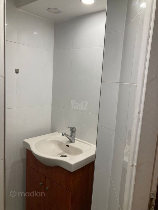 אדוננו ברוך , רובע ט, אשדוד