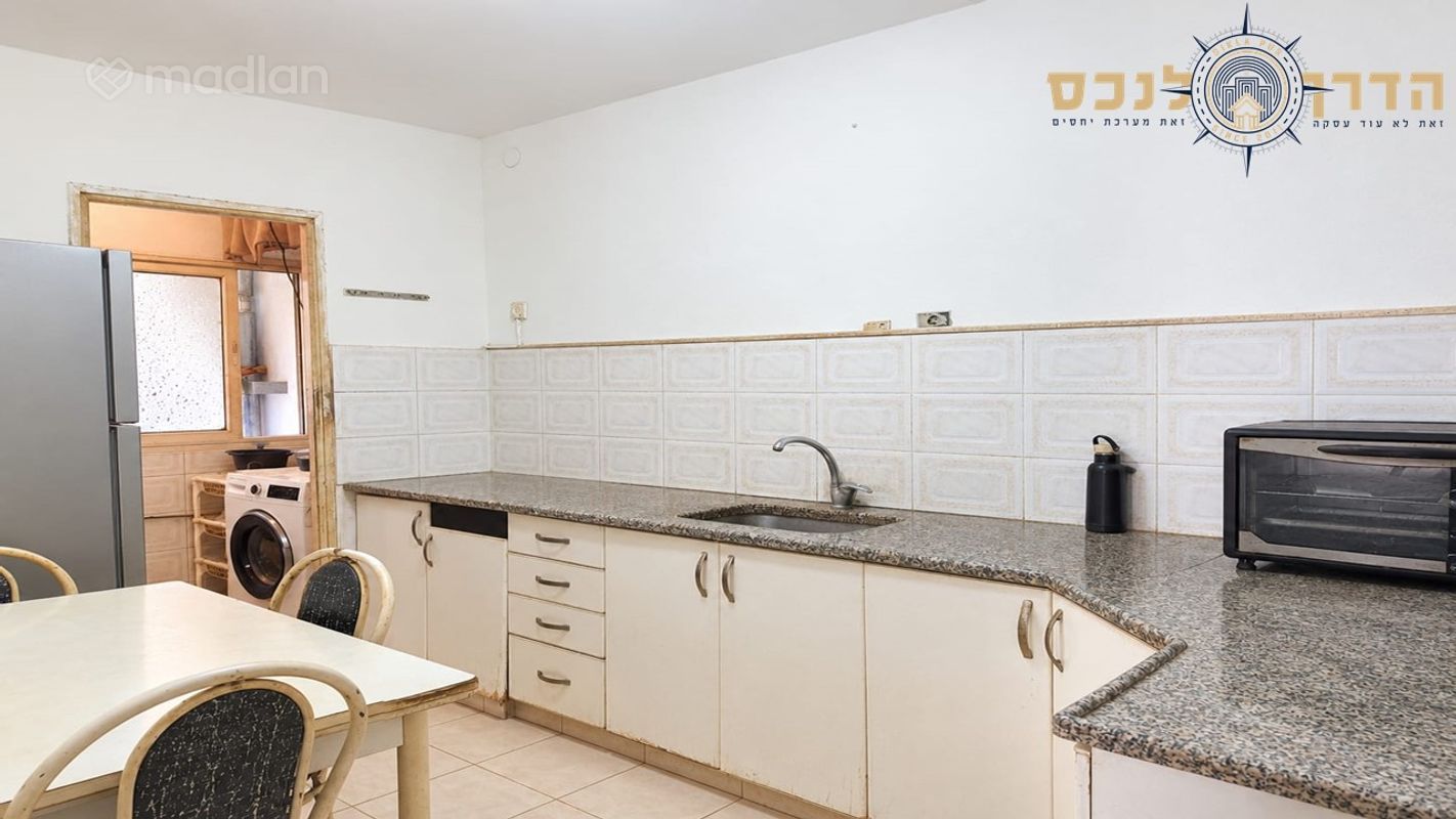 מיכשוילי 32, רובע ו, אשדוד