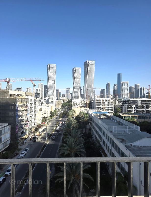 בן שפרוט , הצפון החדש סביבת כיכר המדינה, תל אביב יפו