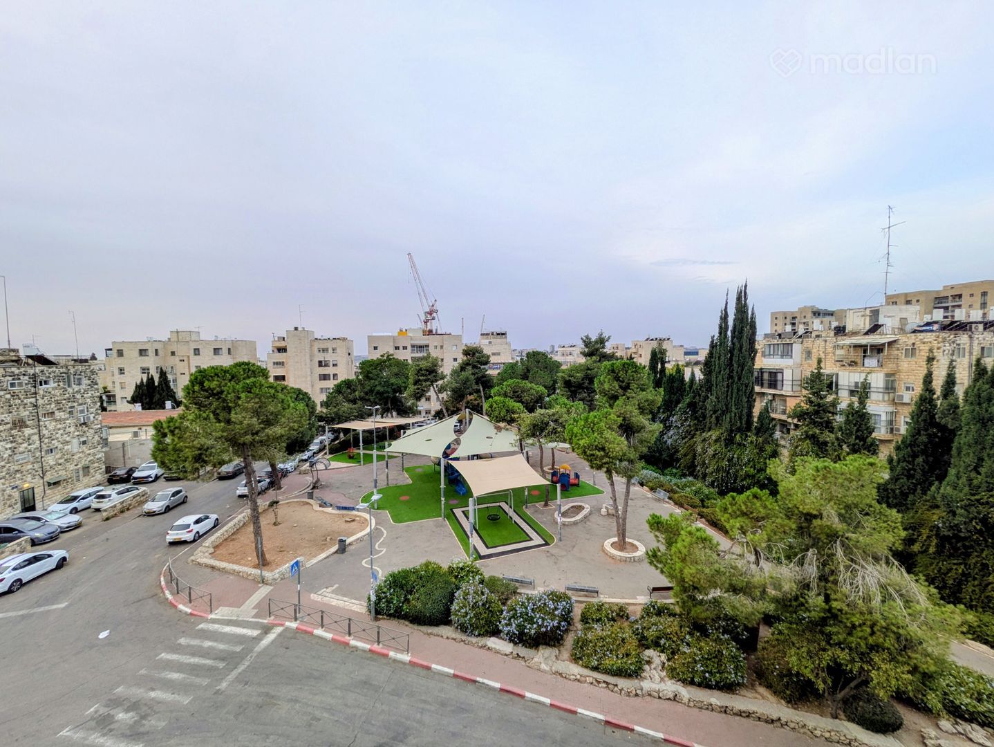 נטרונאי גאון 4, גבעת שאול