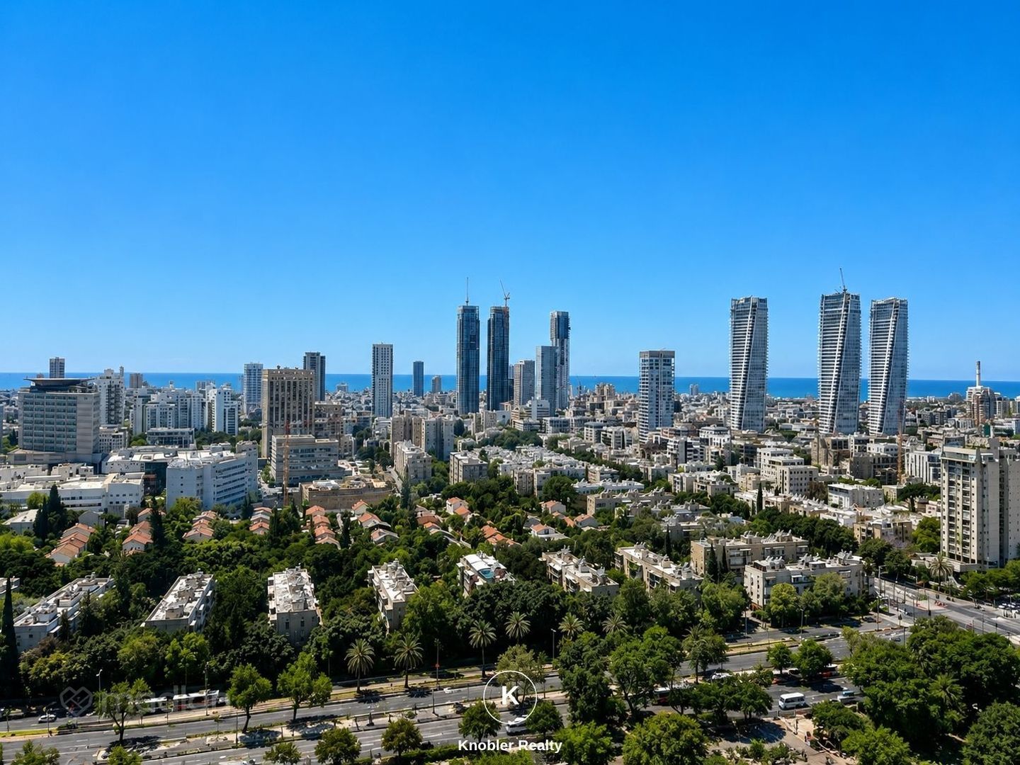 דרך מנחם בגין 160, מע"ר צפוני — 3