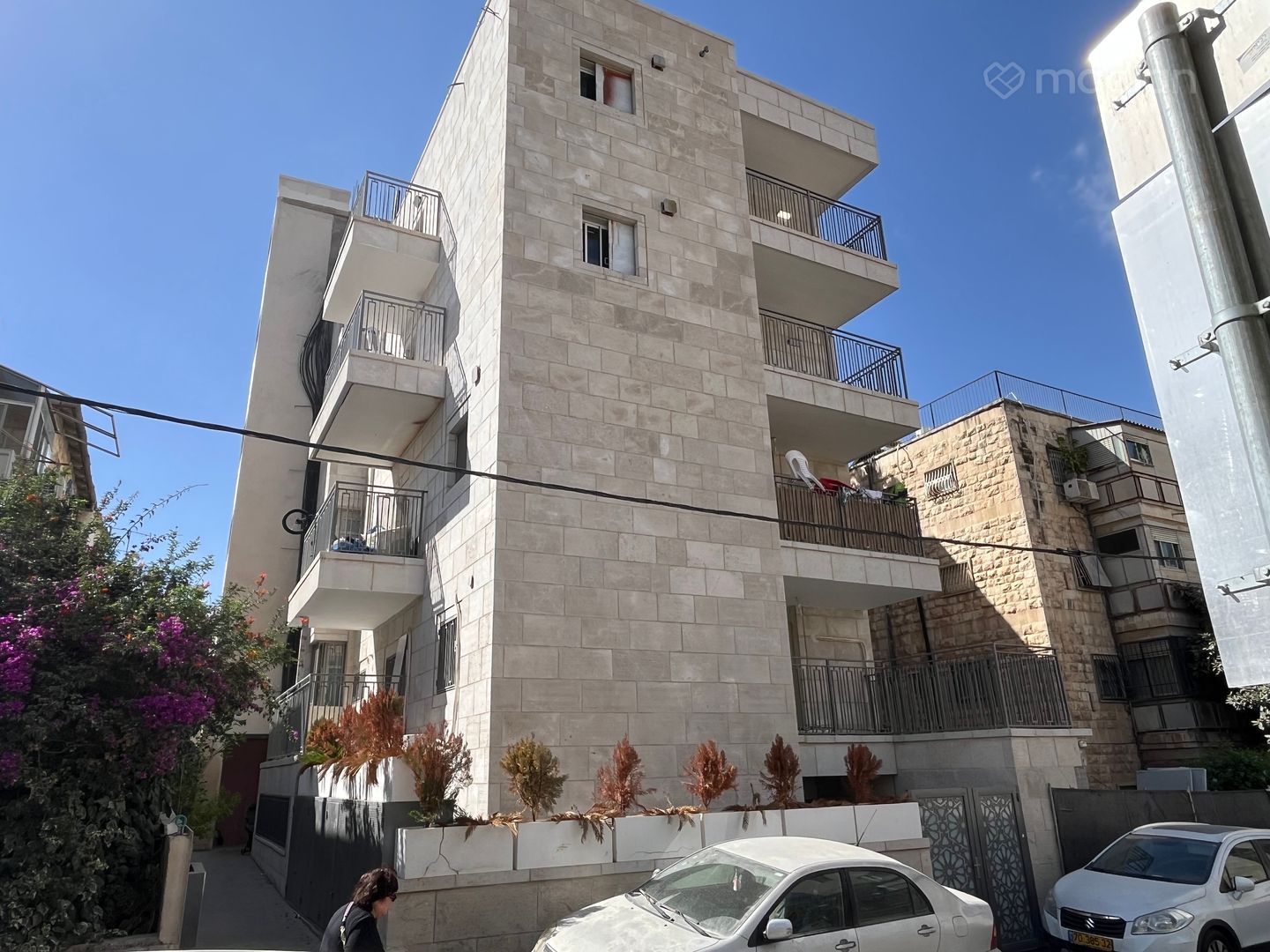 רב צעיר 15, קרית משה