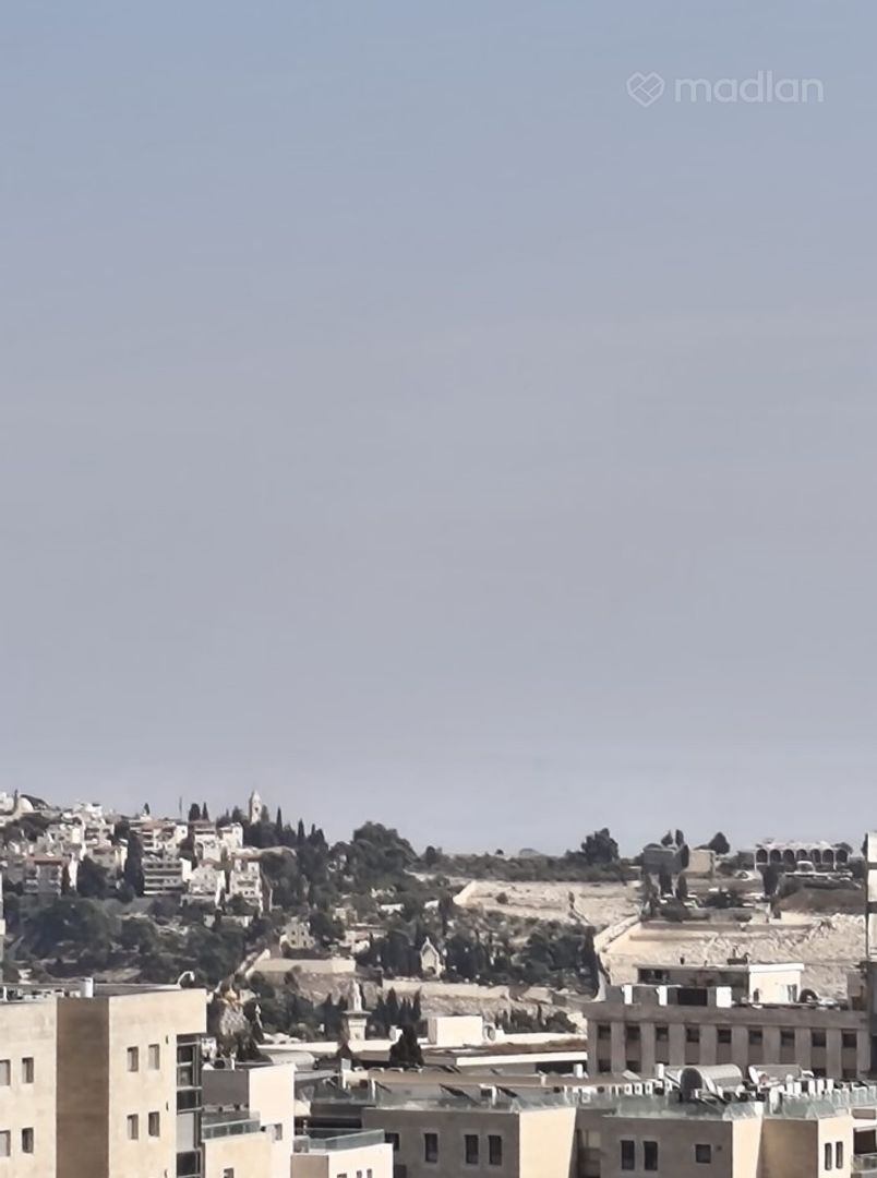 יפו 104, מקור ברוך — 4
