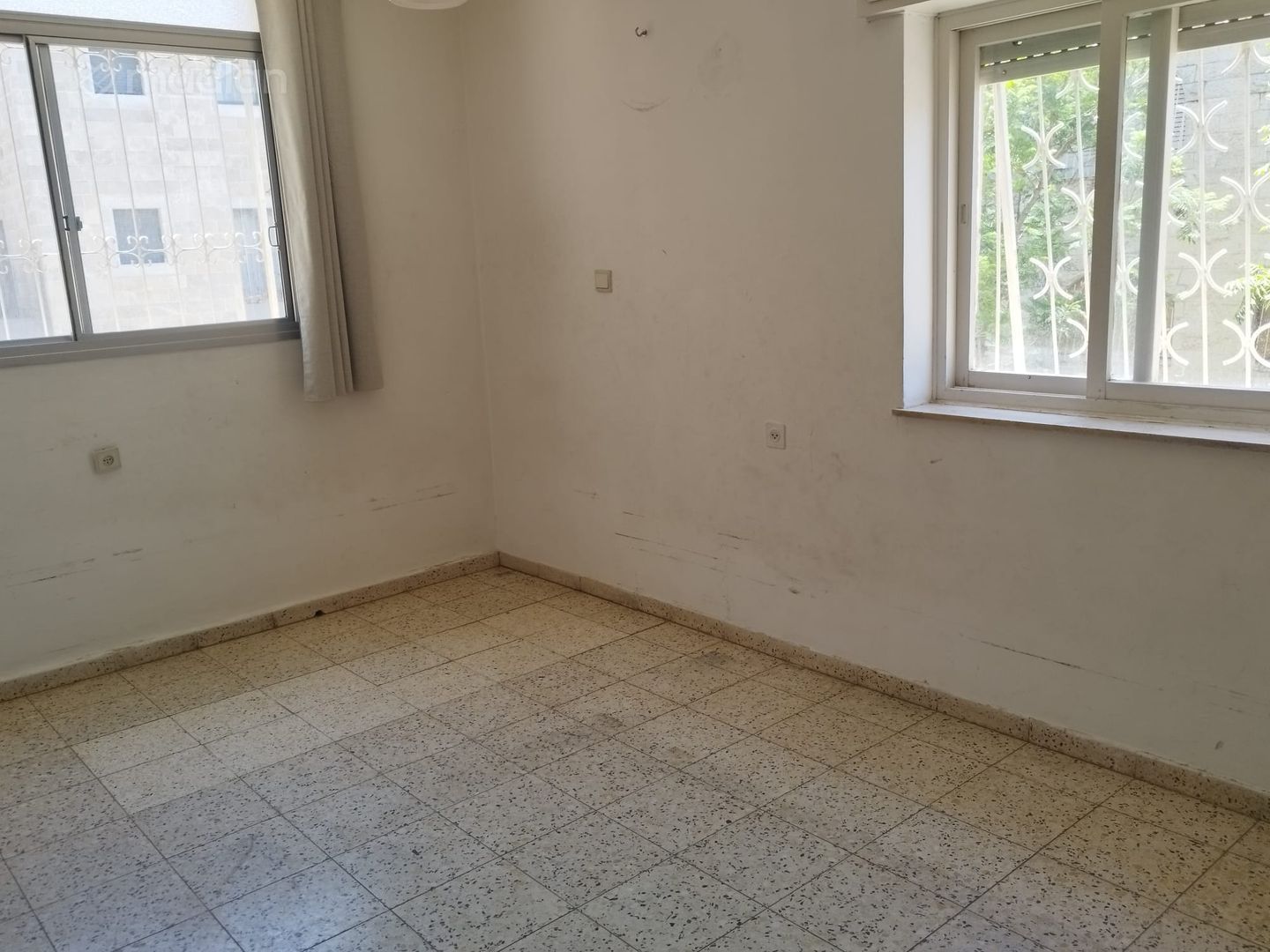 בעל השאילתות 1, גבעת שאול — 3