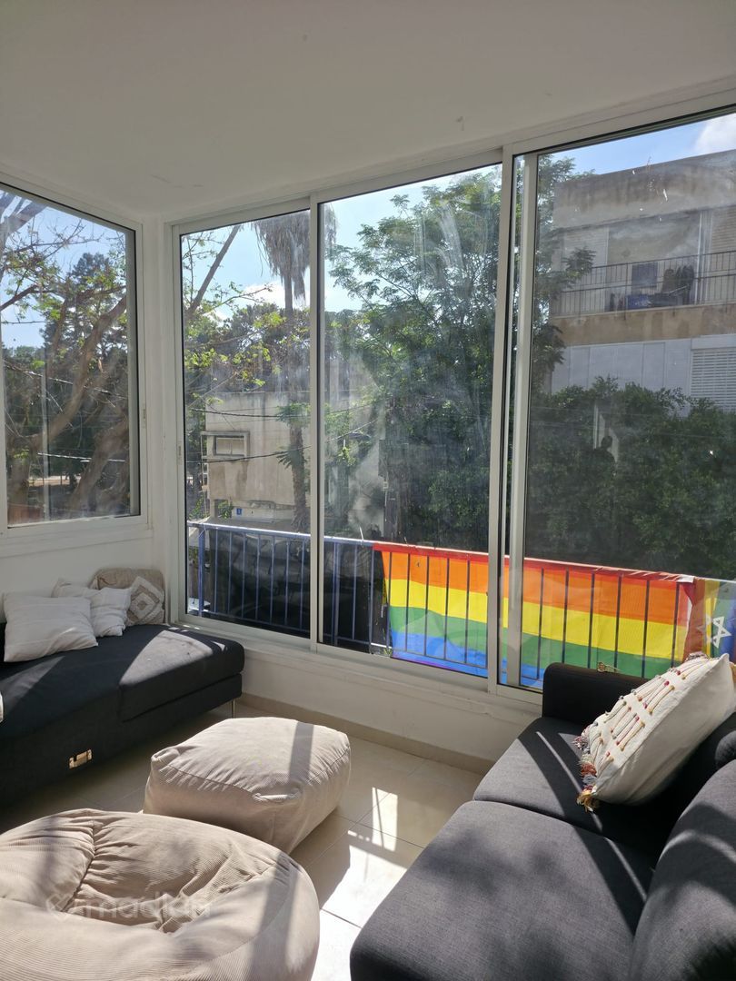 בוקי בן יגלי 4, לב תל אביב החלק המערבי