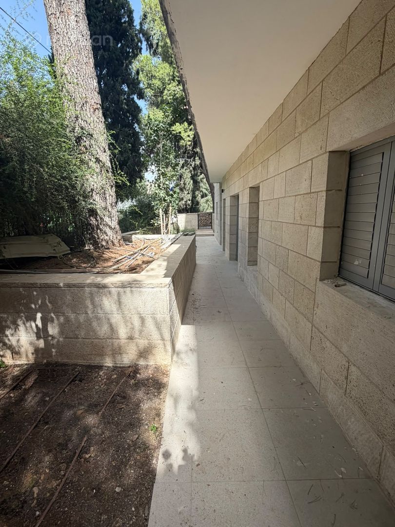 הקורא הדורות 6, ארנונה (תלפיות) — 3