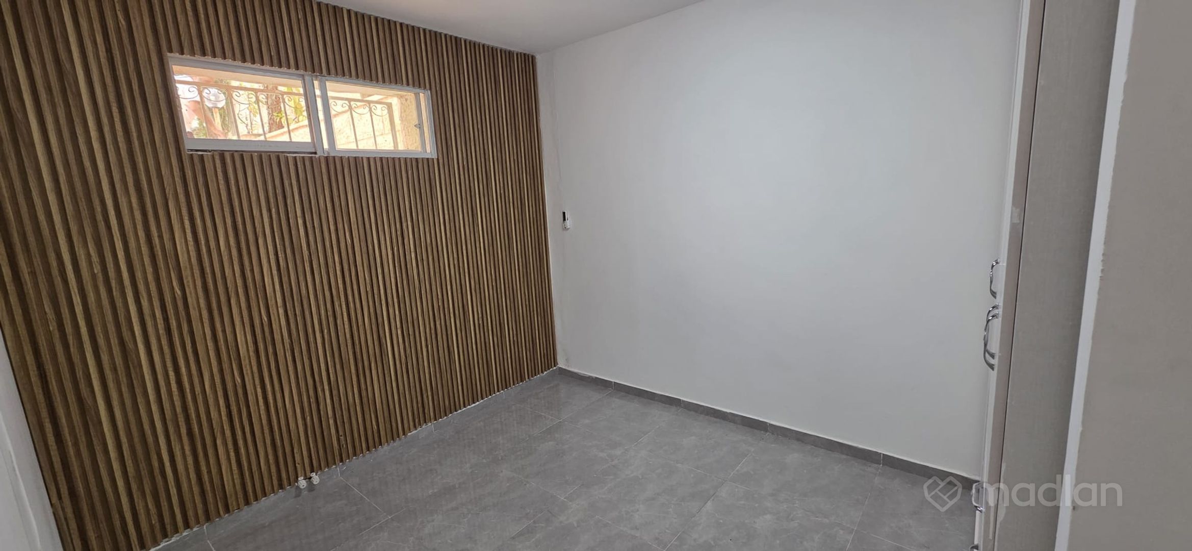 הרב אליעזרי 3, בית וגן — 2