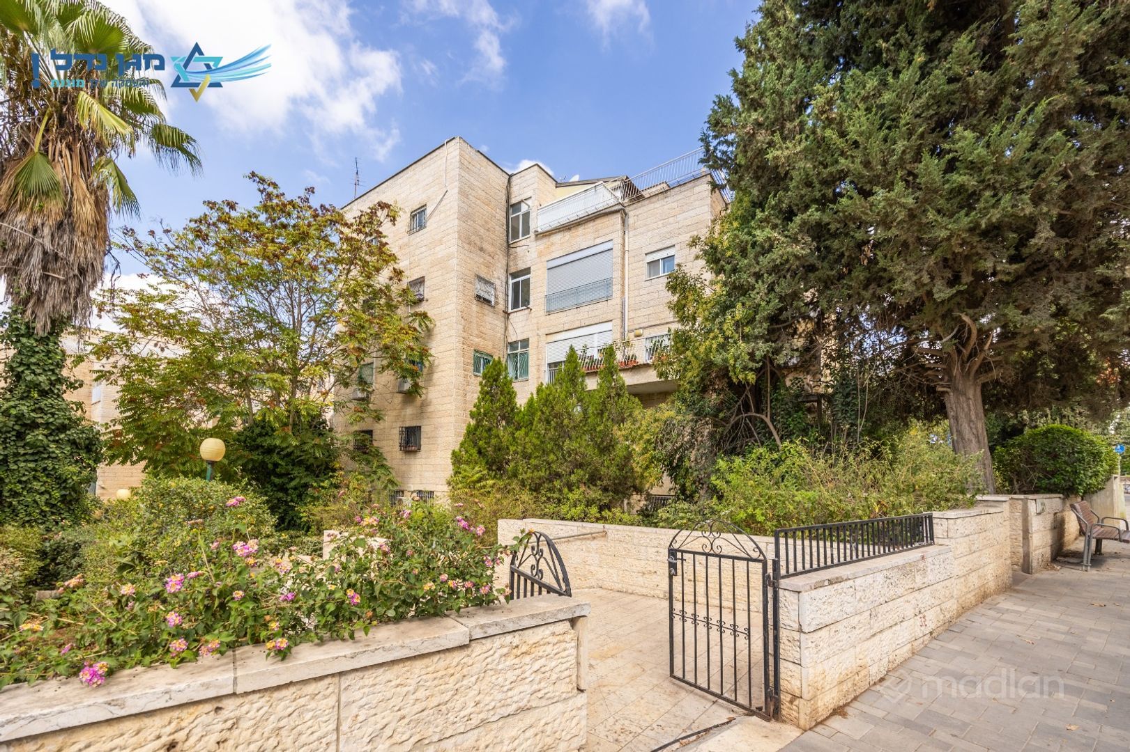 התקופה 20, רסקו (גבעת הורדים)