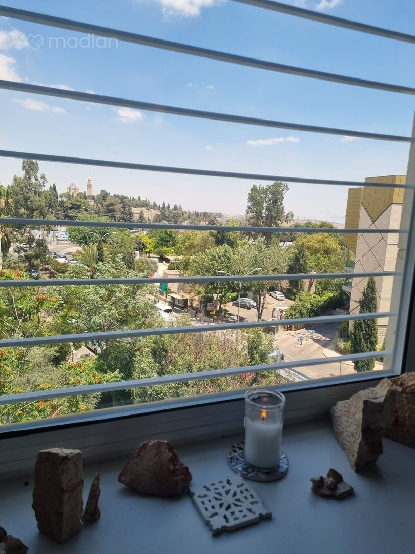 ז'בוטינסקי 21, טלביה — 2