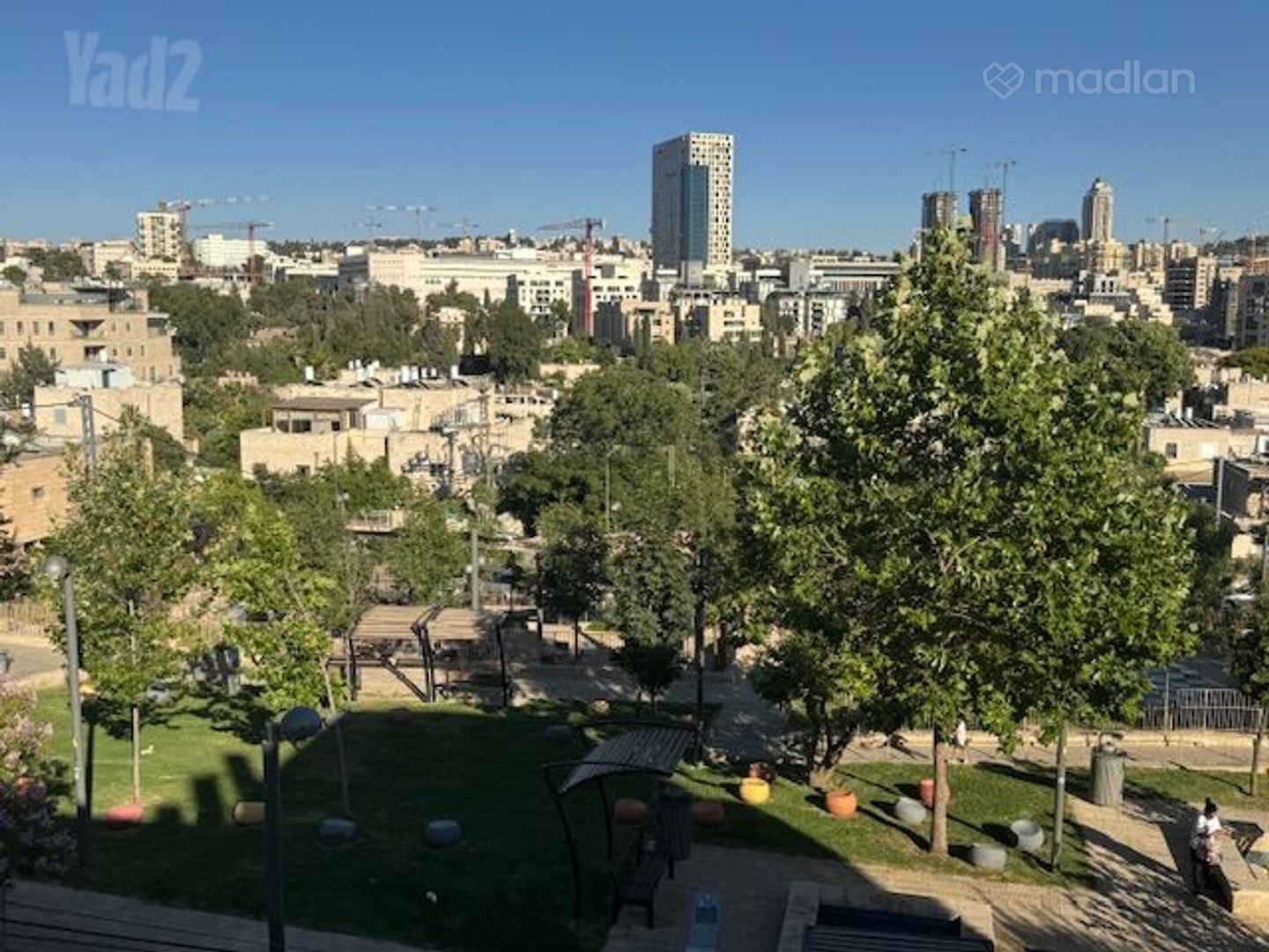אנטיגונוס 27, קטמון א-ו — 5