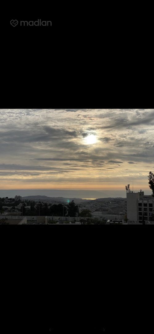 כפר עציון 8, ארנונה (תלפיות)